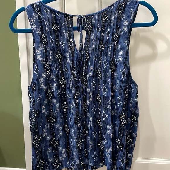 Forever 21 Tank Top - Picture 2 of 4